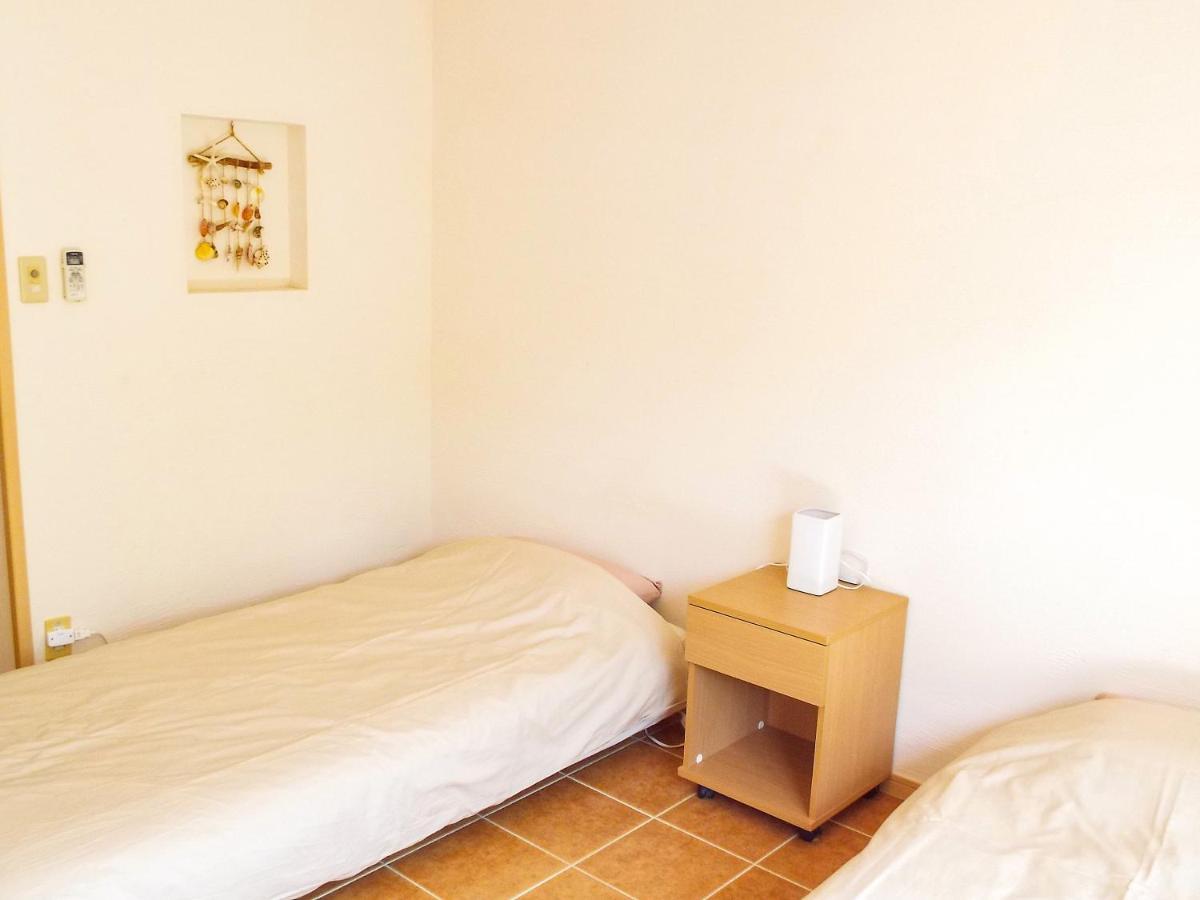 Asobibase Yamabare-House Hotel Ishigaki  ภายนอก รูปภาพ