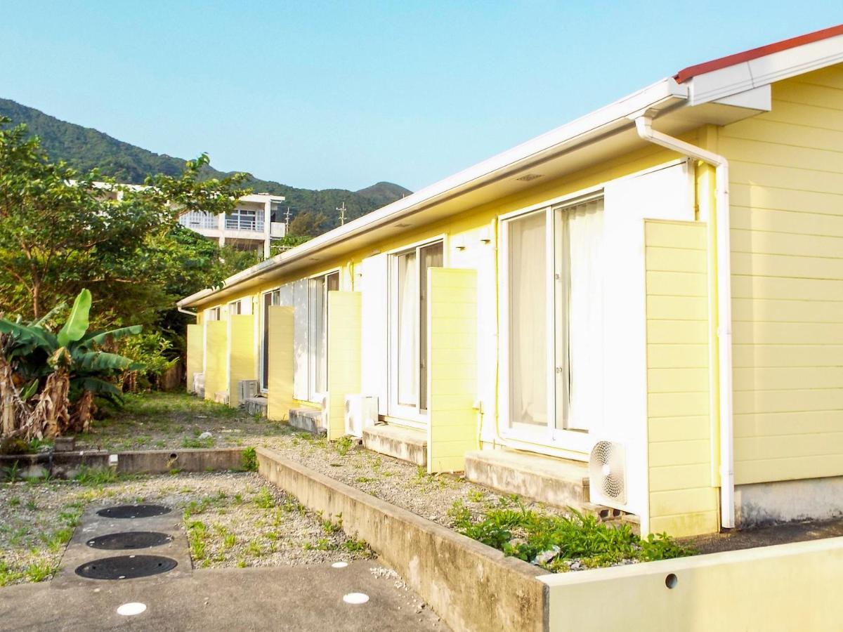 Asobibase Yamabare-House Hotel Ishigaki  ภายนอก รูปภาพ