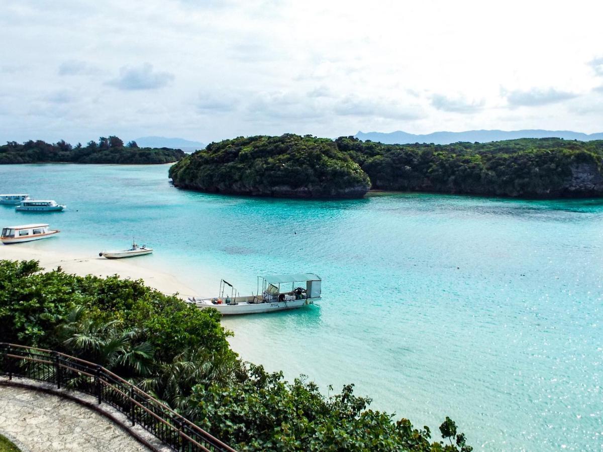 Asobibase Yamabare-House Hotel Ishigaki  ภายนอก รูปภาพ